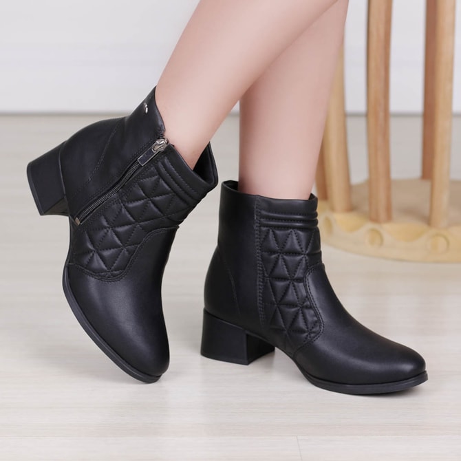 Botas Dakota Cano Bota Cano Curto Com Pelo BOTA CANO CURTO DAKOTA