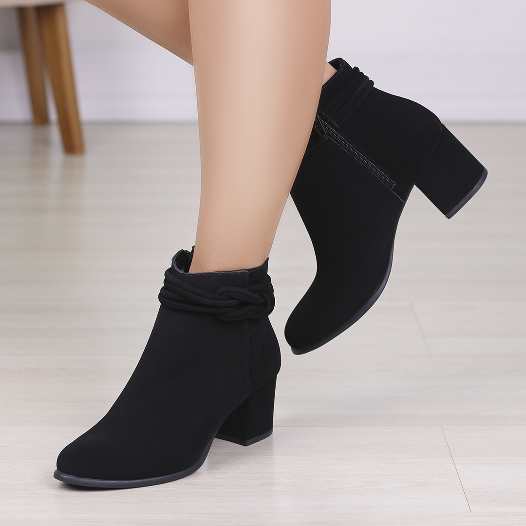 Sapatos clearance e botas femininas