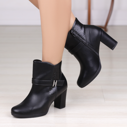 BOTA SALTO PICCADILLY PRETO FEMININO 130237 BOTA SALTO PICCADILLY PRETO FEMININO 130237