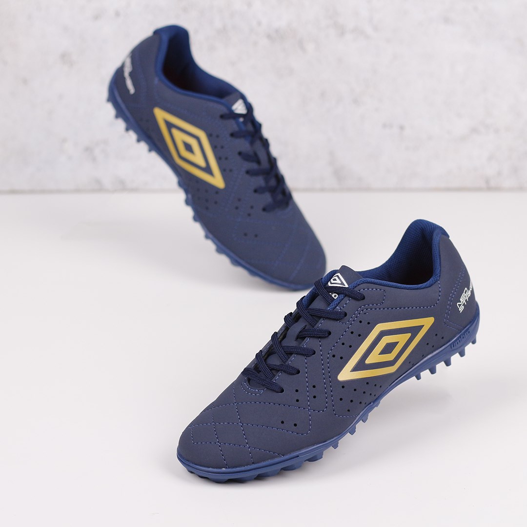 Umbro chuteiras sale society