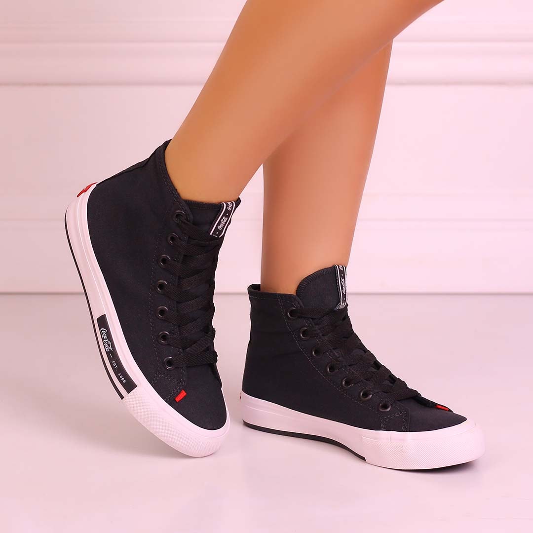 Tenis coca cola todo best sale preto feminino