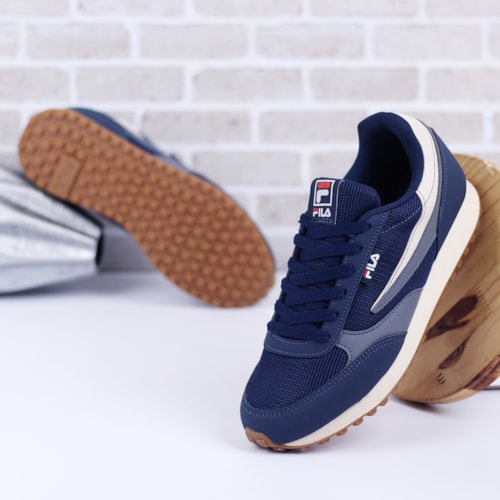 TENIS CASUAL FILA MARINHO/BEGE/GRAFITE RENNO CLASSIC TENIS CASUAL FILA MARINHO/BEGE/GRAFITE RENNO CLASSIC