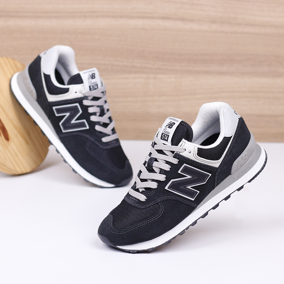 TENIS CASUAL NEW BALANCE 574V2 PRETO WL574V2 Fomato Salto Formato Bico Material Sintetico Tipo Fechamento Cadarco Tamanho Salto