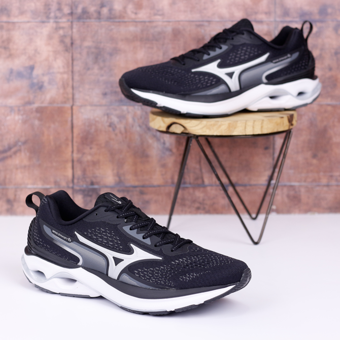 TENIS CORRIDA MIZUNO PRETO MASCULINO WAVE DYNASTY 6