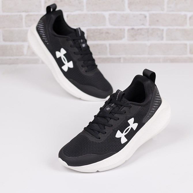 Tênis Under Armour Charged Essential Masculino