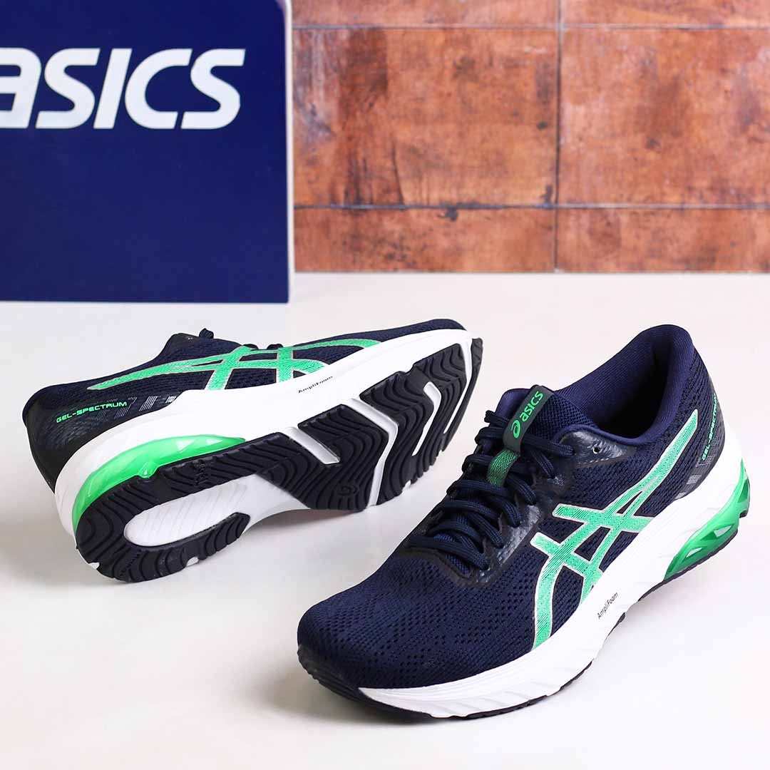 Asics academia store